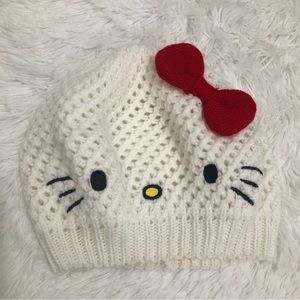 Hello Kitty Sanrio Crochet hat